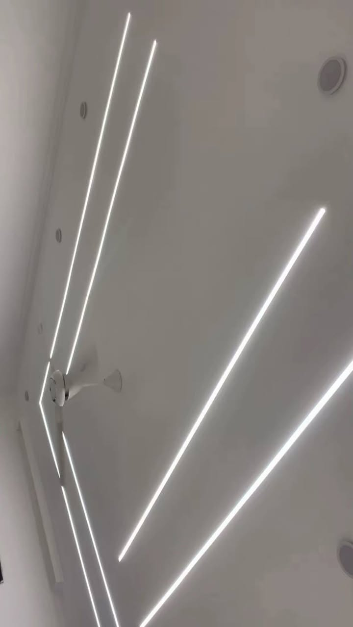 🏛️الماسه البيضاء للديكور🏛️

لعشاق الفخامة🏛

🏠ديكورات جبس.  🕍 

عرض خاص من الماسه البيضاء للديكور ضلع شاشه ديكور
 
3*3شيبورد او رخام او بديل الخشب مع مسرح شاشه 

تلفزيون ماعدا الميز والرف السعر 350الف مع هديه اناره بروفايل 

4*3شيبورد او رخام او بديل الخشب مع مسرح شاشه تلفزيون ماعدا الميز والرف السعر400مع هديه اناره بروفايل 

5*3شيبورد او رخام او بديل الخشب مع مسرح شاشه تلفزيون ماعدا الميز والرف السعر450مع هديه اناره بروفايل 

                
احدث موديلات جبس بورد(سقوف مغربية)  .... 

مستعدون لتنفيذ كافة الديكورات بكافة التصاميم الحديثة في عالم الديكورات 

ديكورات مكتبيه - محلات تجاريه - صالات الاستقبال - غرف العرسان - غرف اطفال - نقوش مغربيه - اناره مخفيه - سقوف ثانويه - كافه انواع الاصباغ الديكوريه -  

_سرعة ب الانجاز دقة بل عمل كل ما عليك اختيار التصميم الي اناسبك
  
للطلب و الاستفسار يرجى مراسلة الصفحة او الاتصال 

_عل الرقم التالي ‬ (‭0776 606 3472‬)
