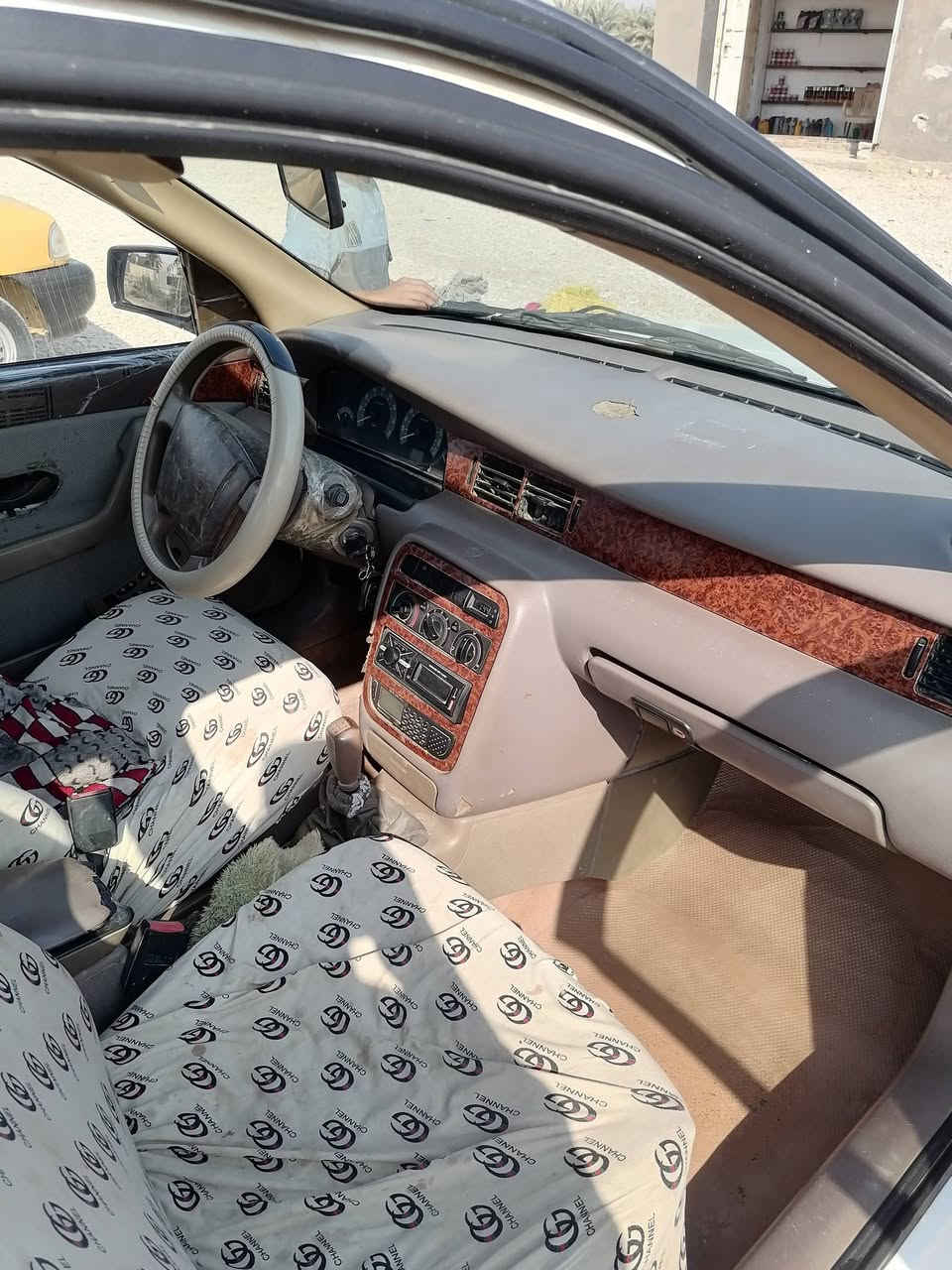 سلام عليكم
سمند  موديل 2012
مكاني الديوانيه السنيه
السعر 37 وبيه مجال
شراي يتصل  ***********
