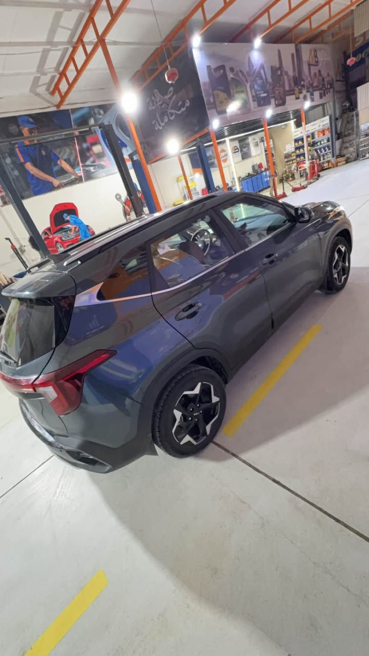 السلام عليكم

للبيع كيا سليتوس موديل 2024

محرك 2000 دوش

ماشية 22 الف كيلو

ضربته خفيفة بالباب مال الصدر

 ايرباك ستيرين فقط وراجع سستم

فول مواصفات عدا الفتحة

داخل لون مميز

قطعتين تبريد

اضاءة داخلية

بصمة

كشنات جلد

كرسي السايق كهرباء

تدفئة كشنات

وباقي المواصفات المعروفة

مرقمة بابل بأسمي تحويل ثاني يوم

السيارة كاملة وجاهزة

السعر 178$ 

للاستفسار الاتصال

*********** حلة, بابل
