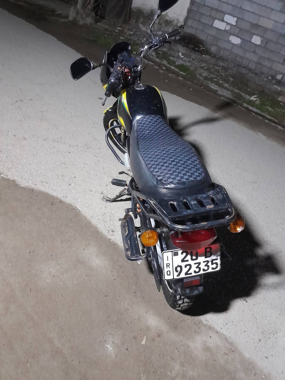 بوكسر موديل 20 مرقم انكليزي*********** المقدادية
