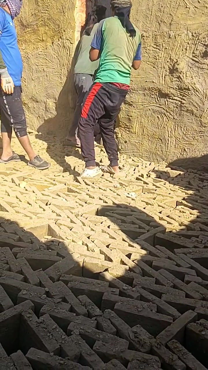 يالله يوجد لدينا فرشي درجه اولى شرط الفحص واصل جميع المحافظات بانسب الأسعار ***********
***********

لسنا الوحيدين لكننا الأفضل

