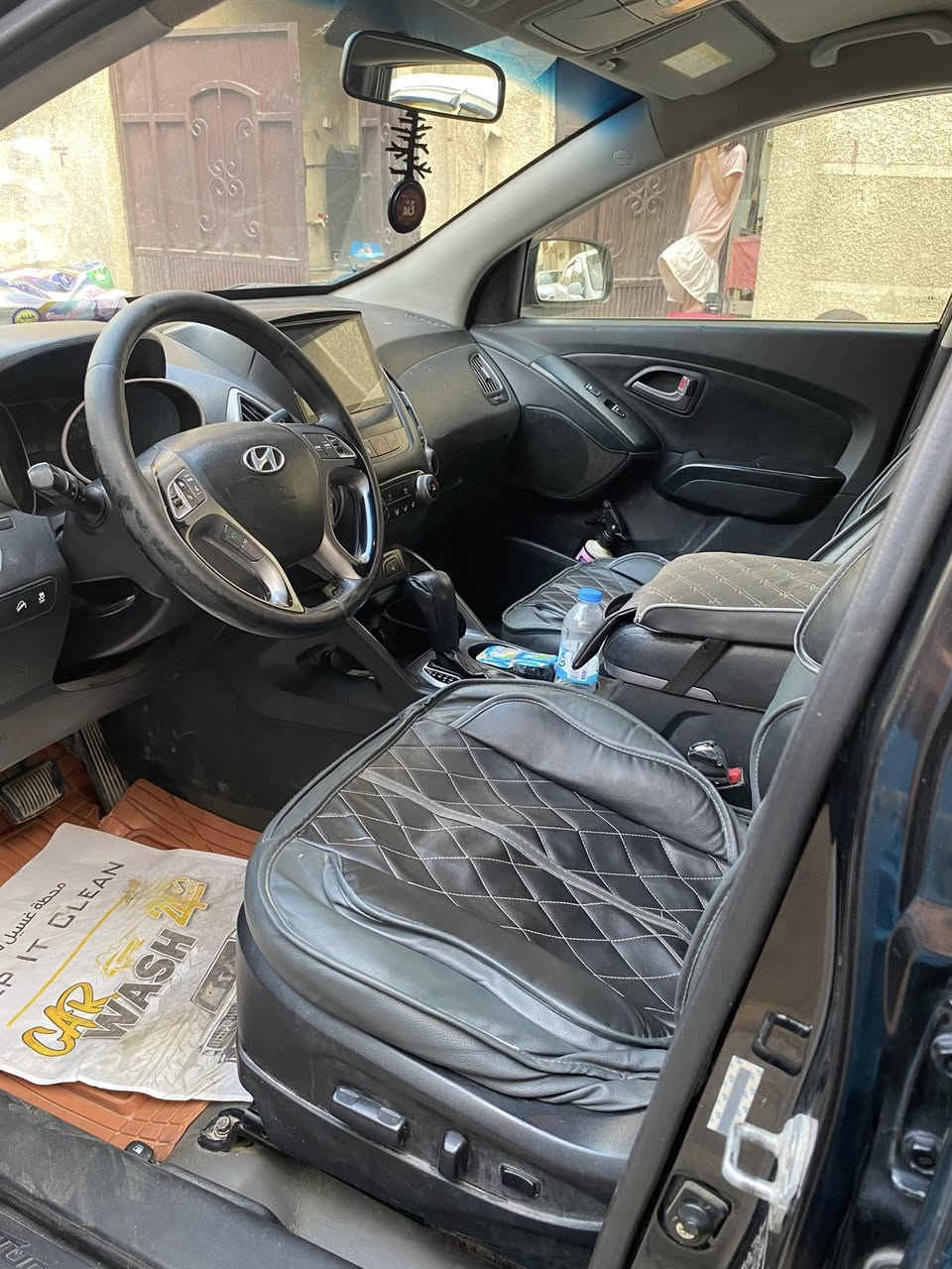 توسان 2014 امريكي رقم بغداد باسمي رقم جديد محرك 2400 شاشة كامره كشنات كهربائيه جلد تدفئه بل كشن حادثه جاملغ وبنيد بدون تبديل او دواخل ￼مصبوغ احزام  مكاني بغداد  السعر 115 وبيها مجال ￼***********
