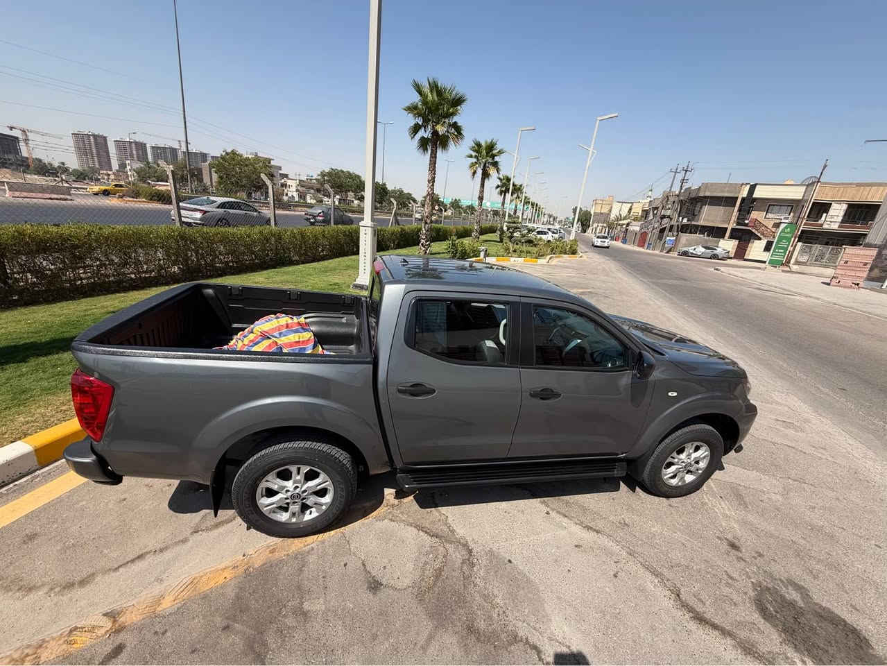 بيكم نيفارا 2023 كير عادي رقم اربيل جديد مميز هزه وفحص وسنوية جدد ماشية15,000 كم حقيقي فور ويل قطعتين تبريد لاتزال في ارضيات الشركة السعر210 ورقة وبيها مجال صيانه دورية في الشركة مكان السيارة بغداد للتواصل *********** بغداد, العراق
