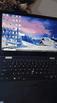 المودیل: Lenovo ThinkPad X1 Yoga الفئة: 1-Business /2-in
حجم 14 إنچ 
شاشة لمس متعددة النقاط 
(Laptop / Tablet / Tent / Stand)  360 درجة تدور· 
تدعم القلم للرسم والملاحظات 
القلم: قلم لمس مدمج داخل الجهاز 
المواصفات الكاملة: 
  المعالج: Intel Core i7-7600U (الجيل السابع) 
 السرعة: حتى (3.9GHz (Turbo Bost 
16GB DDR4 (Dual Channel) :(RAM)  
  التخزين: 512GB SSD NVMe Samsung (سريع جدا) 
 کرت الشاشة: 620 Intel HD Graphics 
 النظام: Windows 10 Pro أصلي - b4bit 
 المعمارية: x64 
  اللمس: دعم لمس 10 نقل 
 الهیکل: متین وخفيف (سلسلة ThinkPad الاحترافية)
الشحن : Type C
الجهاز كلش نظيف وشرط الفحص
السعر 450 الف
مكاني كركوك رقمي ***********
