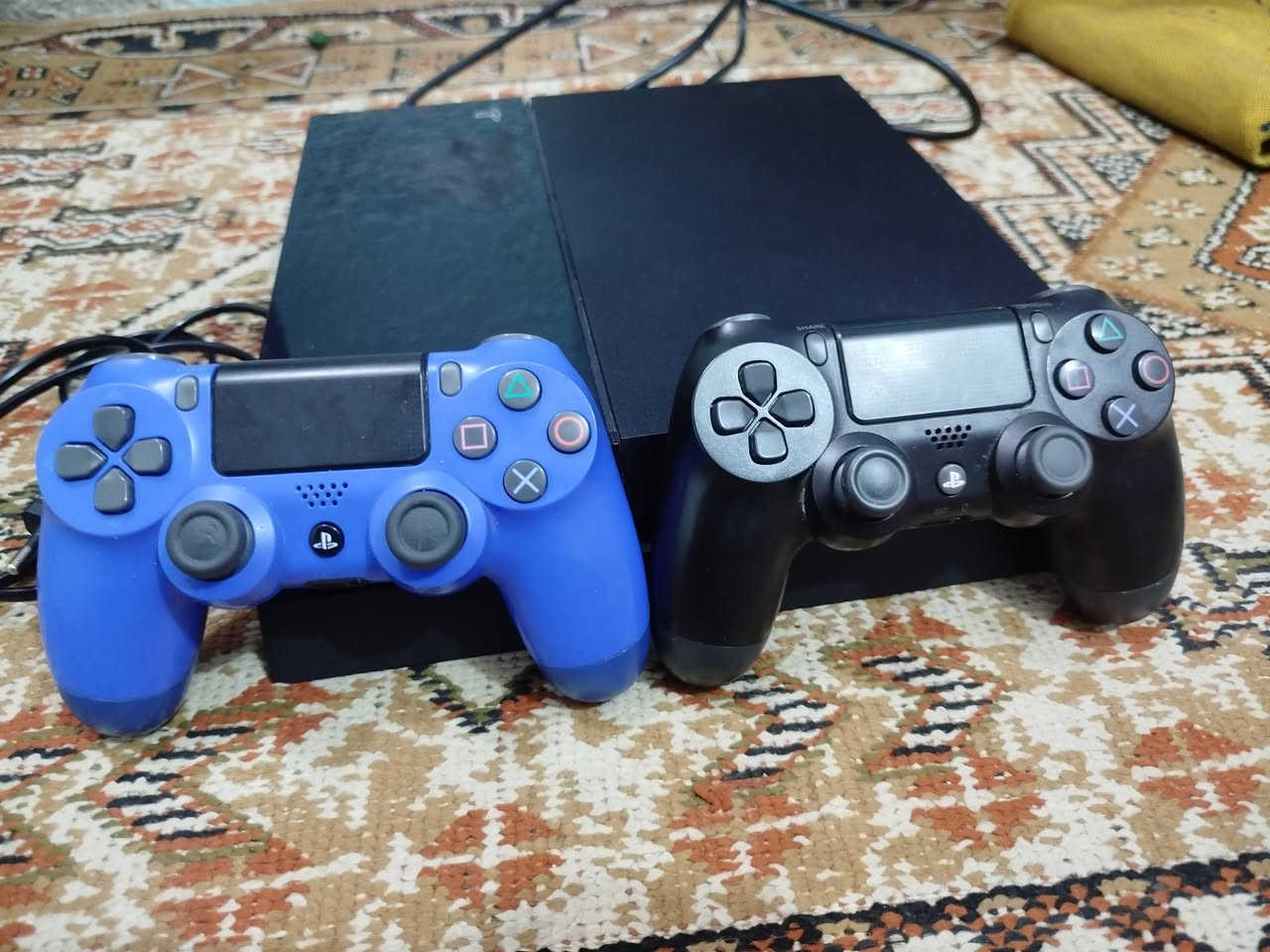 بلي فور فات مهكر نضافه 75٪
الالعاب البي 
فيفا26
انشارتد4 
كول اف ديوتي الحرب النازيه 
Gta5
لعبه سيارات كرو2
لعبه زوجيه ذه تويكست 
كامل ملحقات 
جويستك 2
كيبل HD
كيبل تشغيل 
للمراوس اريده بأيباد المهم يشغل 120فريم او 90فريم 
مكاني نجف الاشرف حي الرحمه الخاص مفتوح


**إذا كنت صاحب هذا الإعلان وتريد حذفه لأي سبب، رجاءا أرسل رسالة إلى الدعم الفني**