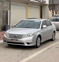 تۆیۆتا ئەڤەلۆن 2012 بێ ڕەقەمە ساغ   سەیارەکە مانگی  4 ئەمریکیە  دوپارچ...