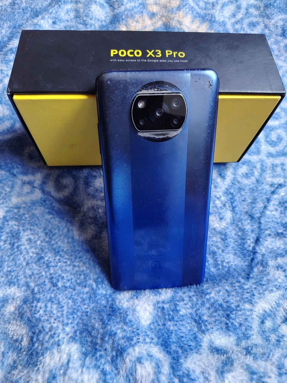 سلام عليكم جهاز بوكو x3برو ذ 256 وياه كارتونه للبيع جهاز نضيف كله شغال نضيف بس جوا الكامرا الخلفيه بيهه خدوش قليله
ب100 وبي مجال بسيط
مكاني طويريج
***********
