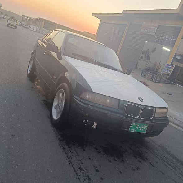 بي ام موديل 91 كير محرك شرط محرك 520 محرك جديد 6 بستن كهرباء كلو جديد تايرات جديد سيارا جاهز شرظ اوليات سعر 15 مجال قليل رقم هاتف ***********
