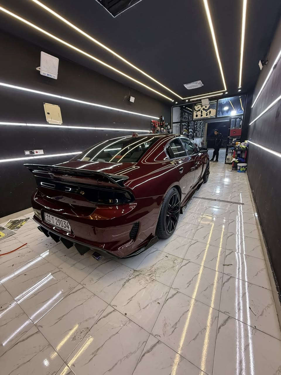 جارجر 2018 sct
موديل 2018 sxt رقم بغداد الجديد 

سنوية جديدة 

حادث سرقة 

بالعراق بيها شوي تعديل باللغد وتصليح 

كشنات حضن 

كشن كهرباء 

كشن تدفئة 

شاشة كبيرة كار بلي 

كامرة خلفية 

محرك 6 سلندر 3600 

شفتات ستيرن 

تحكمات 

ووبيها بعد هواي مواصفات 

اضافات السيارة 

شوتة رياضية srt

بنيد 3 فتحات فافون 

لايتات امامي عدسات 

عدسات متغير الوان 

دعامية امامي srt 2023

لحية امامية 

دوسات جانبية 

اضافة دوسات جانبية اسود 

ماسحات جام اصلية 

ماء راديتر اصلي 

براد دهن اصلي 

ويل كب فورجد سعرة مليون و200

تايرات جديدة سعرهن 300

كفرات مراية ويدات ابواب 

سكوب مثلث جام 

دعامية خلفية srt 2023 

دفيوزر مشيف 2023 

كزوز صلنصة رياضي عالريمونت 
جناح سبايدر عريض 

انارة محيطية داير للسيارة 

تبديل غرفة كاملة للسيارة srt

تبديل ستيرن رياضي 

صبغ عام للسيارة اصلي للجمالية 

ستدات ويل طلقة 

صدر دبلات جديد 

كفر بك لايت 

تشغيل عن بعد 

بصمة جديدة 

وبعد هواي اضافات بيها 

السيارة مصروف عليها اكثر من 50 ورقة بس اضافات

السيارة موجودة بالكوت سعرها 180 وبيها مجال 

السيارة جاهزة على اخر حباية  

للتواصل ***********
