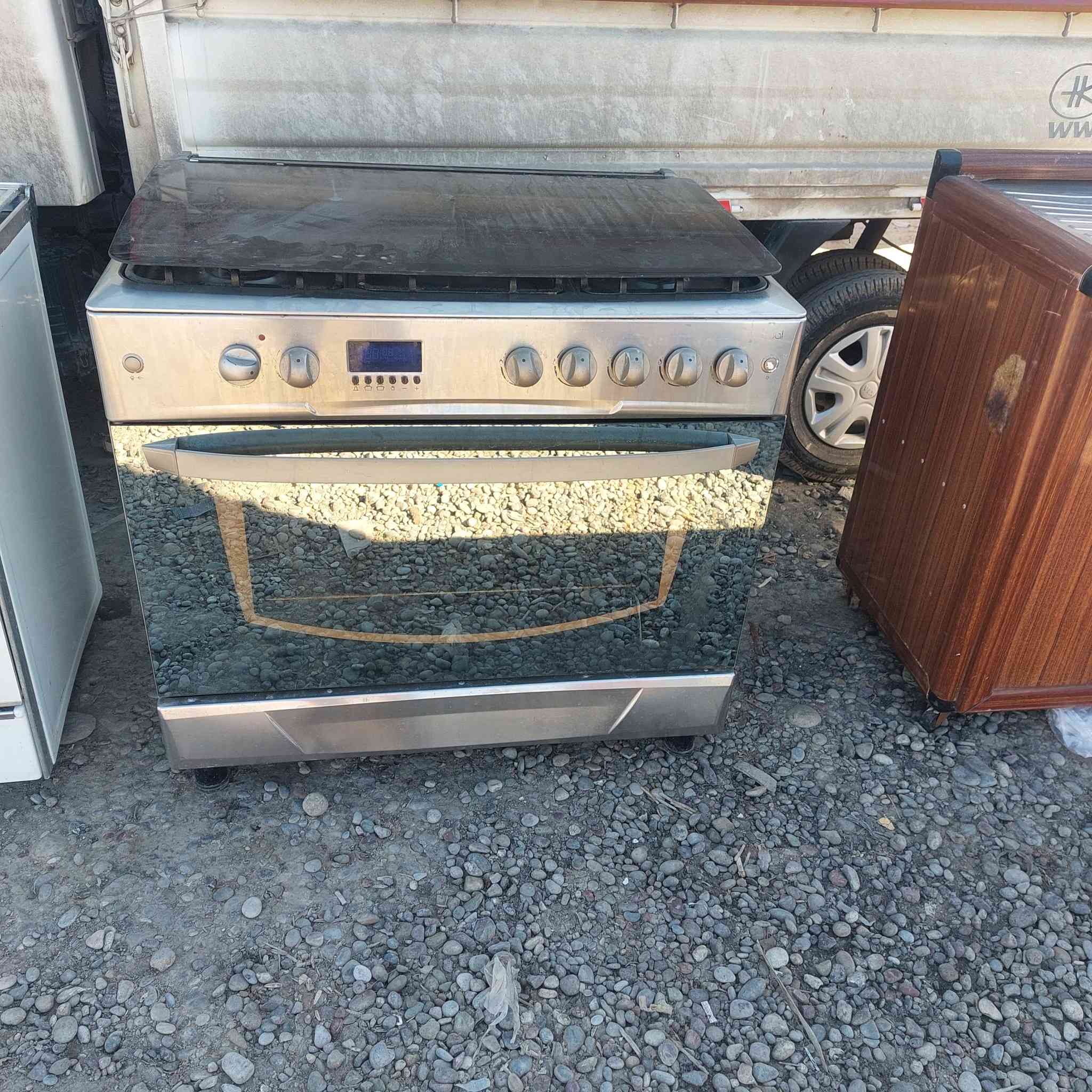 كونترات مايحتاج وصف اخو جديد درجه اولى اولى كلها فصال مو سوكي مواد تركي ثقيل جداا سراي نضيفه جداا اخو جديد للبيع بأسعار مناسبه للاتصال على الأرقام ***********او ***********او خاص محلات ابو امير #موصل_كوكجلي 
طباخات واحد كريازي مصري ابيض 
ولخ تركي نضافة اخو جديد درجه اولى اولى  كلها شغال رقم واحد
