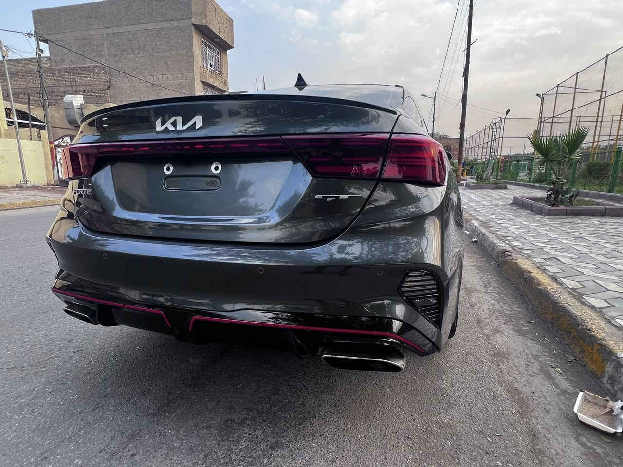 فورتيGT
موديل :2023

المحرك :1600 تيربو 

الكير DCT :اوتو مزدوج القابض 7نمرة

القدرة الحصانية 201hp 🐎

المواصفات GT 

كشن رياضي اسود واحمر مطرز

كشن علامة GT

كشنات كنتاره وجلد

تشغيل عن بعد

اناره داخليه 👌🏻7 لون وي شعار GT

انارة ابواب متغير الوان 

تحكمات ستيرن

ستيرن حرف D رياضي

ابواب بصمة

انارة ترحيب بالابواب 

شحن وايرلس

شاشة ايباد

كاميرا دواره

شفتات ستيرن 

اشارة ترحيب

اشارة مرايا

تحديد سرعة

تحديد مسار

رادار امامي 

رادار جانبي 

رادار خلفي

قيادة ذاتية  

قطعتين خلفية تبريد وتدفئة

تبريد وتدفئة منفصل 

صندوق ذكي عند الاقتراب

بصمه تشغيل بصمه ابواب بصمه صندوق 

لايت ليد + بلاجكتور زينون بلادي  

كشافات عدسة 

بكلايت ليد

دبل كزوز

ويل كب كروم حجم 18  سبورت

نظام _ 𝐍𝐎𝐑𝐌𝐀𝐋

نظام _ 𝐒𝐏𝐎𝐑𝐓

نظام _ 𝐒𝐌𝐀𝐑𝐓

السيارة منفيس 

باسمي  

سياره وارد امريكي صور الحادث مرفقه مع الصور 
سياره ليبل واحد بدون تبديل فقط دعاميه بدون صبغ السياره وكلشي موضح بصور 
ماشيه 21mi
الهاتف ***********
