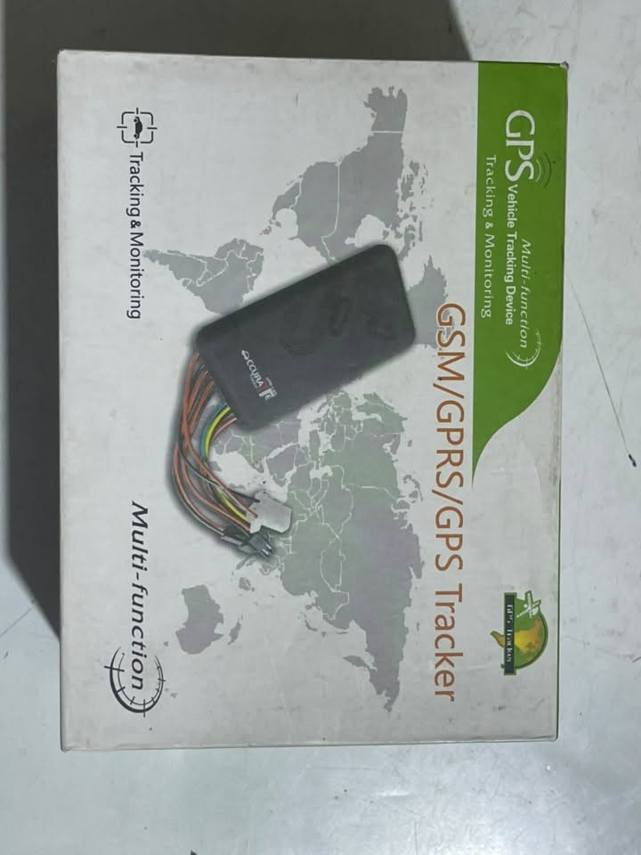 GPS يرهم دراجه و سياره بي ميزه الاطفاء و التشغيل عن بعد تحديد الموقع كل 3 ثواني اصلي و ينشد يم كهربائي كل غراضه موجوده
واتساب. ***********
