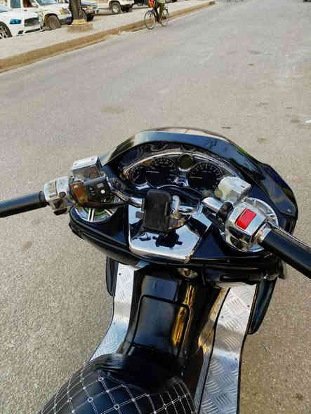 0.9 رمبه
جاهزه تنكر سلف وترايك وين ماكان 
فول تزويد 
سبايدر  
وقضبه طويله 
صالنصه رياضي 
وجه كامل ولغود 
نيكلات 
Mp3
 الاستفسار خاص او اتصال
***********
