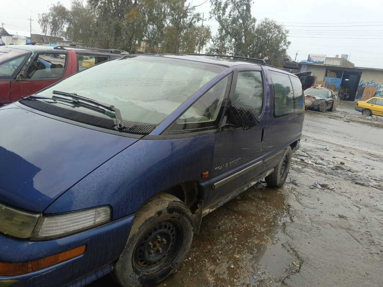 سيارة بونتياك موديل 95
7راكب محرك 2.4
4سلندر كير شرط محرك شرط 
باتري جديد ابواب كهربائية ريموند 
كير 5نمره دواخل كله نضيف صبغ بلادي نقطه صبغ ما طاخه مكاني الموصل بيع مستعجل تريد وكاله او تحويل 
التفاصيل على هذا الرقم او واتساب ***********
