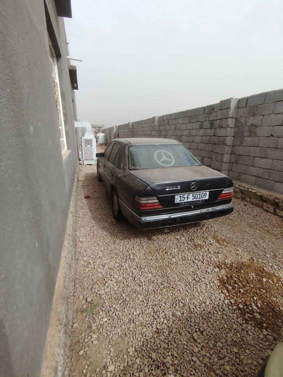 السلام عليكم
🚗 للبيع / مراوس — مارسدس دب موديل 1991
مكينه وكير بطه 
مكينه وكير واكسل خير من الله 
حداديه 70 بلميه 
كهربيات جاهزه 
ما بيها ضربه
رقم انبار انكليزي  سنويه 2030 
💰 السعر: 38 وبيها مجال للطيبين 
🔁 البيع أو مراوس بي ام حسب القناعه 
📍 الموقع: السماوة / قضاء الوركاء
📞 الهاتف: *********** (متوفر اتصال وواتساب)
