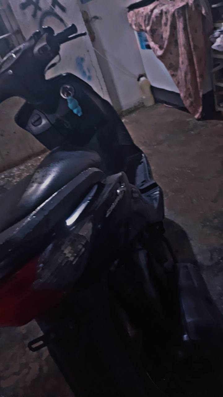 سلام عليكم دراجه سكنس نثيه مراوس ب ماكس دراجه نشطه شلعه ومعدل سرعه 140 اي عطل مابيه وهاذ رقمي *********** متوفر وتساب
