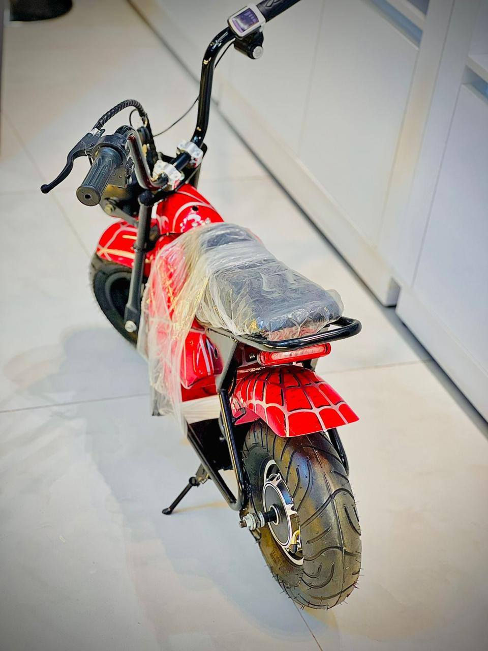 يوجد اسكوترات بمختلف الاحجام
المكان واسط قضاء النعمانية  شارع 13 مقابيل عبد الخالق مجاور صيدليه هند كريم قريب على جامع الاكراد الاستفسار 
التواصل على هذا الارقام ويوجد خدمه توصيل إلى كافه محافظات العراق 🔥🫶🤍***********
***********
