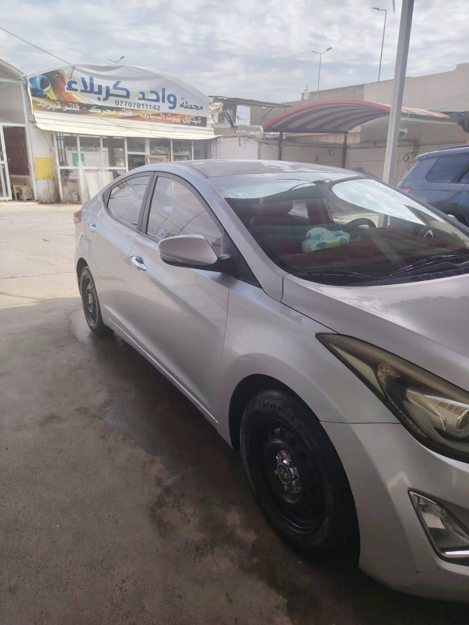 السلام عليكم النترا خليجي 2016 كفاله من صبغ والضربه بيه فقط جراد بلقماره او شويه نازل اب طرف الجنطه والبنيد بيه شاشه اندرويد او كامره خلفيه مكاني كربلاء سعر 120 قفل قفل ***********
