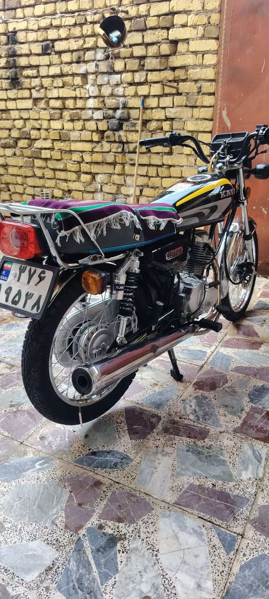 دراجة للبيع مال ايران 🇮🇷 كڤير 
كلهة مطابقة حفر كڤير اشاير دوسات دبلات دشبول ستيرن محرك كشن تانكي هورن قمجيات ستان كابريتر ابو لقفل يدات تايرات كلهة مطابقة دراجة نضيفة ما متعوبة مكاني عمارة ابو رمانة رقمي ***********
