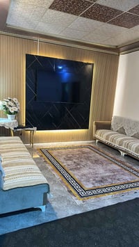 ديوان • بدون زاوية • للبيع