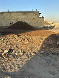 للبيع 180 متر ركن مسكينة باثنين على ثمانية ظهر القلعة السعر 35 والمرة ...