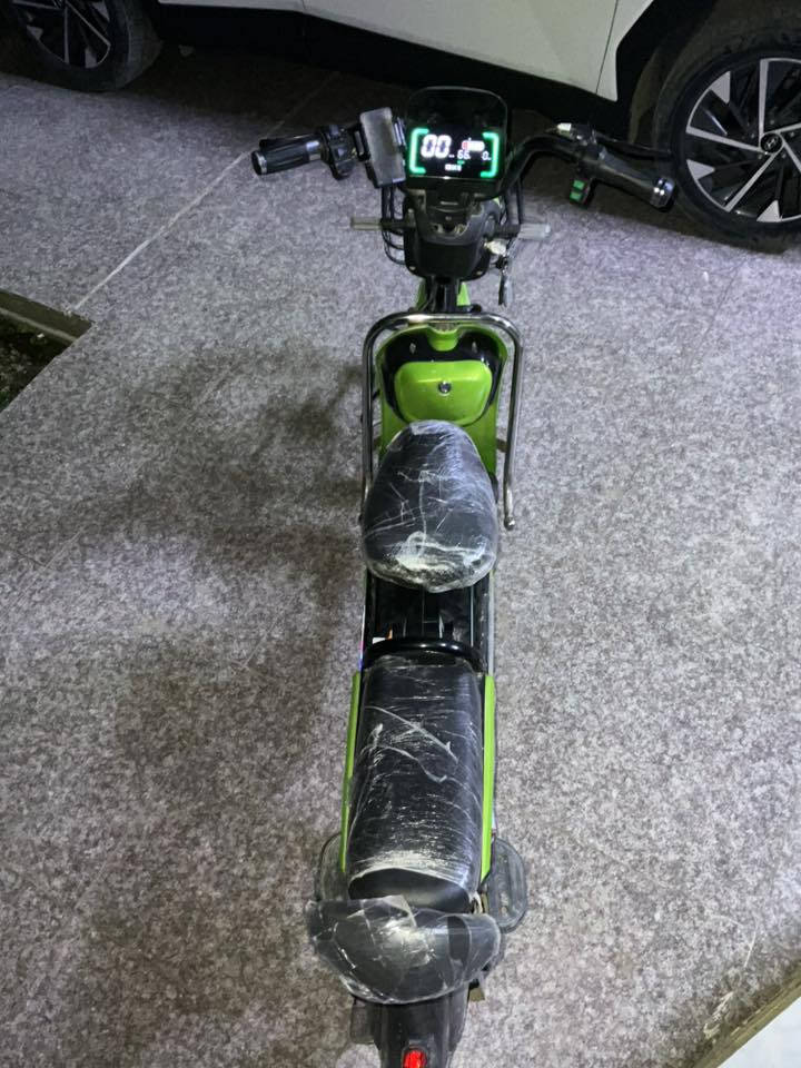 بايسكل شحن  نوعيه RAYAN مستعمل قليل مكان المحاويل  السعر بالخاص


**إذا كنت صاحب هذا الإعلان وتريد حذفه لأي سبب، رجاءا أرسل رسالة إلى الدعم الفني**