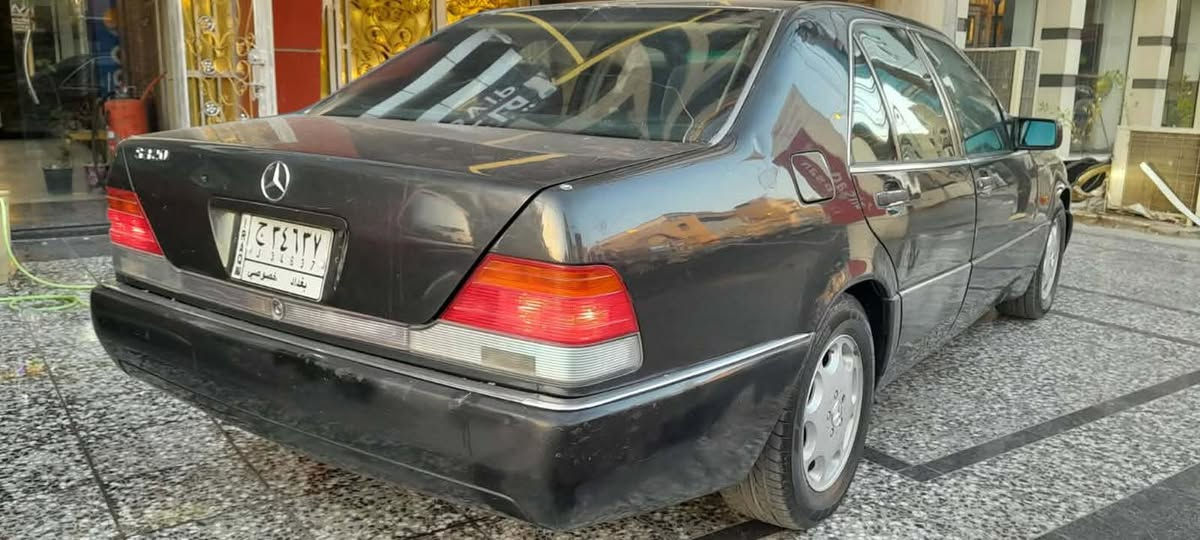 مارسدس شبح جاهزه من كل شي تفاصيل كامله ب الفيديو باسمي رقم بغداد السعر 65وبيه مجال ***********
