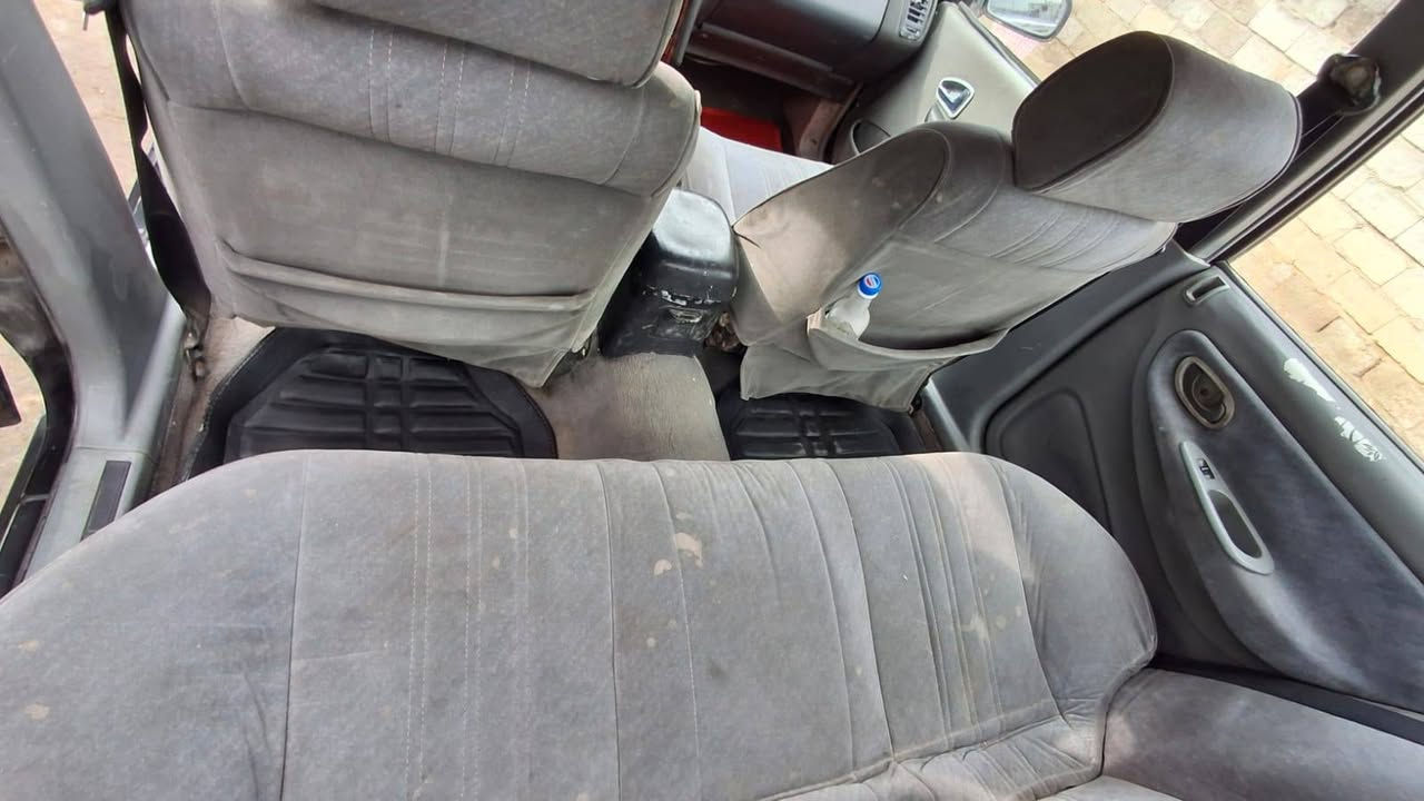 برنس فراشه موديل1997 رقم ديالى الماني سنويه  لل2028 كير مكينه خير من الله صدر جديد تخم تاير  بلاديه سياره بدون ضربه ولا صبغ  
 شرط تحويل تحويل مباشر. سعر25
***********
