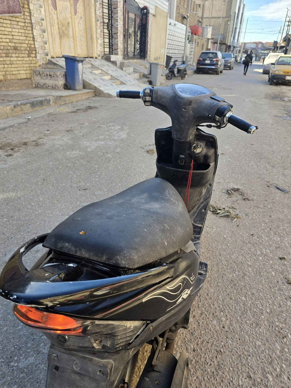 سلام عليكم شباب درجه ماكس ختم واحد درجه حلوه ونضيف الكهربايات كله شغاله العنونه حي الحسين القديم الرقم 
*********** ومتواجد خاص هم
