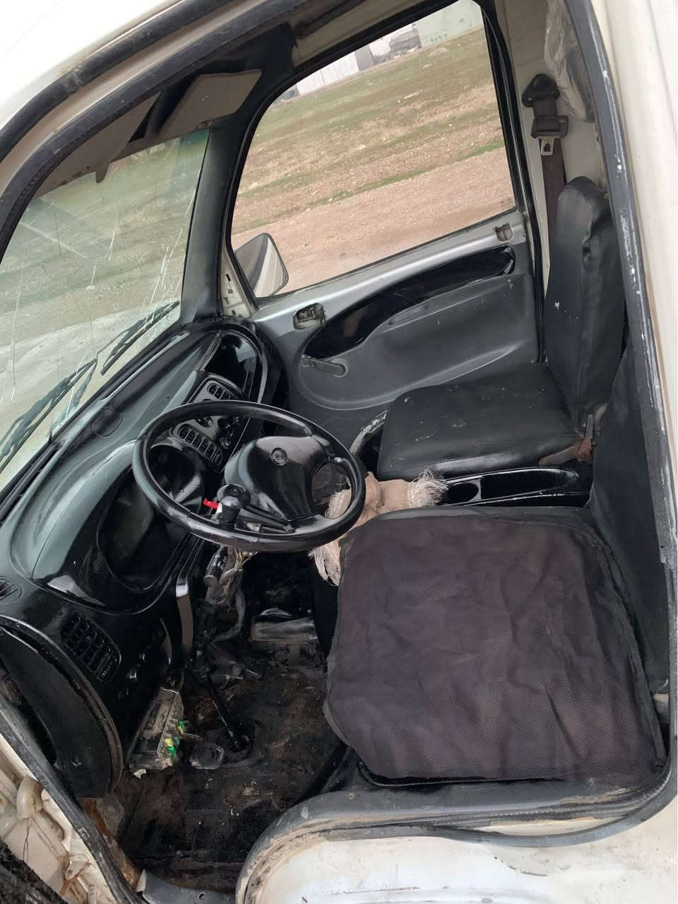 هایڤی مۆدیل 2006 مەکینەوگیری بەشەرتی فیتەر دەعمو وەرگەڕاوی نیە دەعامی بۆدەعامی بەشەرت  شانسی بەشەرت کارەبای زۆرمەزبوتە لایت فلجە هۆڕن گشتی ئیشدەکات   4رتایەی تازە ناوبۆدی تازە تەقەورەقەی بەشەرت سعری 16گەڵاژم*********** ***********شوین پیرەمەگروون السليمانية, العراق
