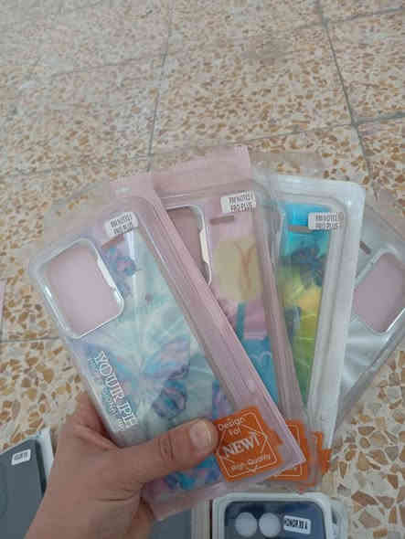 عرض خاص (جمله فقط)سعر الكفر 250 دينار اقل طلب 300 كفر توصيل لجميع المحافضات ***********
