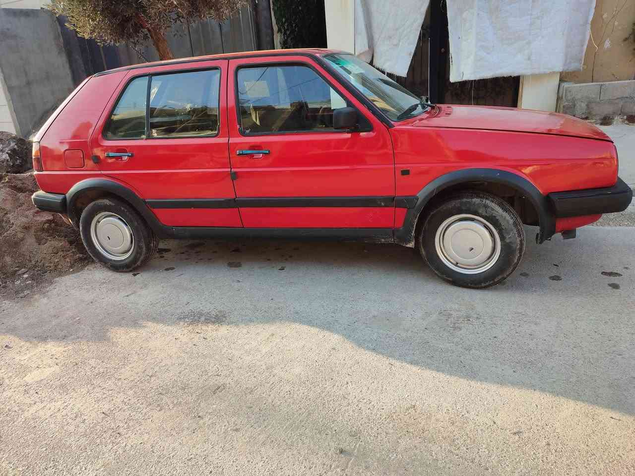 اسلام عليكم
كولف موديل88 سنويه 2030تنتهي كاربون بانزين بيها . مكينه 0،3 شرط لا صرف ولا نفخ كير جديد 5 نمر مطوزه احزام جماليه شرط بدون دعم  طخم امامي او خلفي جديد  تواير جدد وايرمنيه كلها شغاله شرط التحويل من الشرعي السعر( 33)  بيها مجال للأتصال عل ارقام التاليه *********** )(***********
