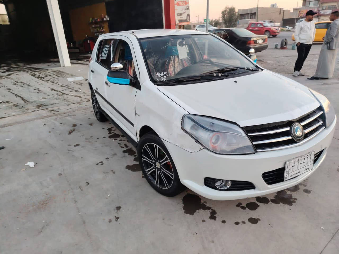 البيع جيلي ام كي كروز موديل 2013 رقم بغداد شرط الوكاله وتحويل سياره بلاديه عل شركه بدون لا ظربه ولا صبغ شرط گير ومحرك. السعر 33 وبيها مجال بيع سريع مكان سياره كركوك رقم الهاتف.***********
