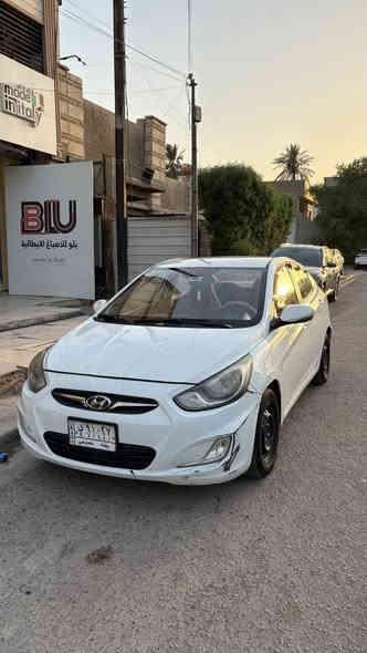 اكسنت موديل ١٣ خليجي للبيع 
ماشية 195 كيلو 
مكينة وكير مكفول 
ضربتها بالهلال الي بجهة السايق وبالجاملغ الي من جهة السايق وكشر السيارة مو نظيف 
سعر ٨٥ وبي مجال 
للاستفسار ***********
