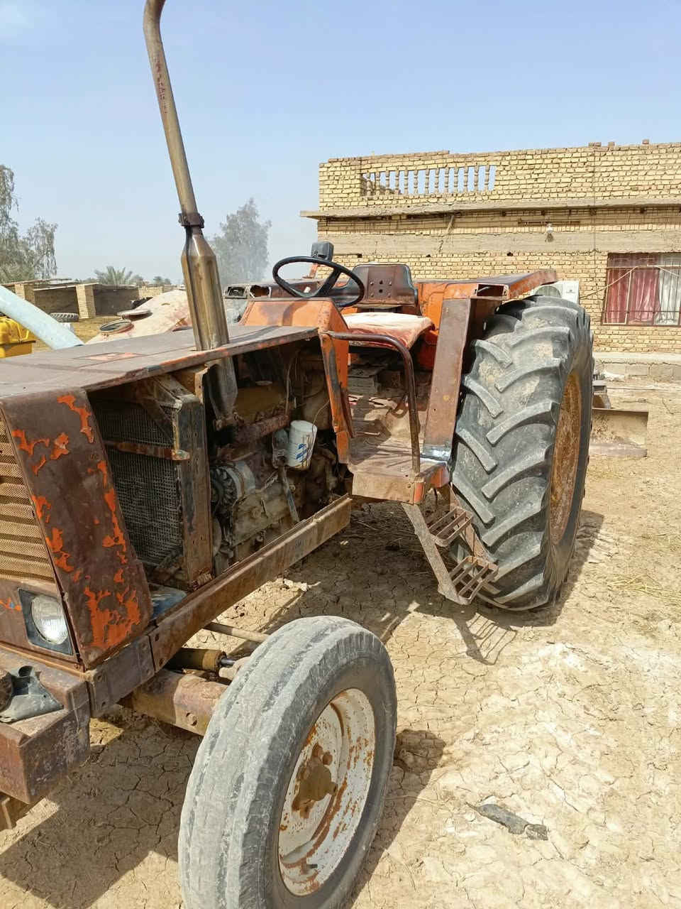 السلام عليكم فيات للبيع لتصال على هاذ لرقم ***********
