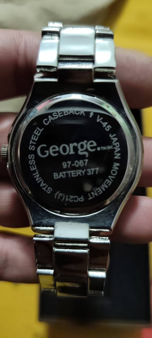 KINYUED
الساعه المزاد من 50 الف
الحجز واتساب ***********
