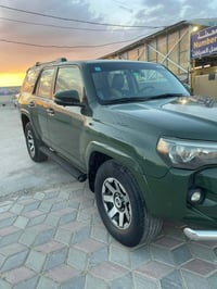 ياباني تويوتا فوررنر وارد أمريكي كفالة عامة فول مواصفات بدون فتحة  مود...