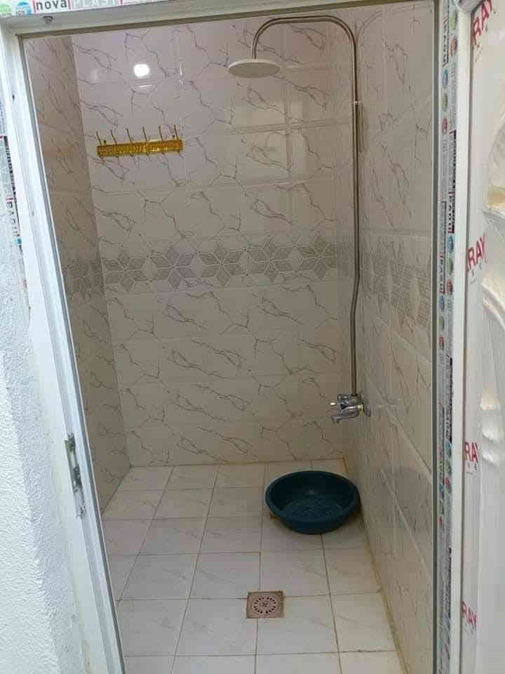 للبيع مشتمل125م حي المأمون
منطقةال19  قرب شارع 40 

شارع 10قاط واحد بناء بلوك البيت 

فول سيراميك وجاهز طابو صرف✅ 

سعرة 78 🇮🇶

 اتصال ***********واتس اب 
 اتصال ***********☎️
