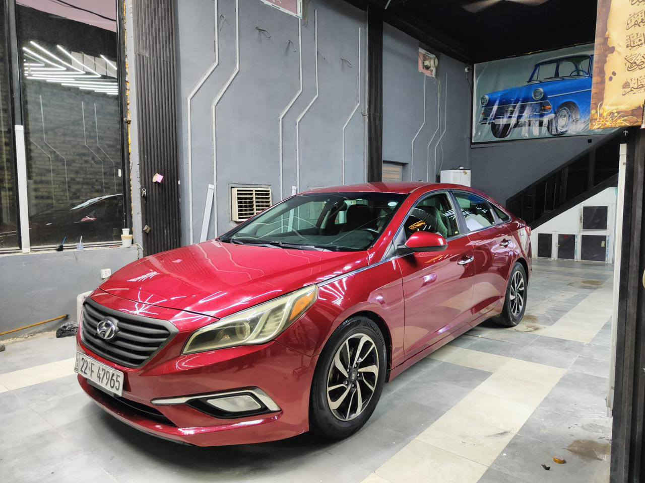 السلام عليكم ورحمة الله وبركاته
سوناتا حمراء اللون 2016 وارد امريكي بيها جاملغ جهة السايق وبنيد مكينة 2400 GDI اربيل باسمي مطلوبة 280 الف غرامات اربيل ( ابيع تحويل مو وكالة ) السعر 103 مكانها بغداد 
***********
