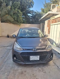 للبيع i10 السيارة موديل 2020 شاشة اصلية كامرة  تحكمات استين ماشية 54ال...