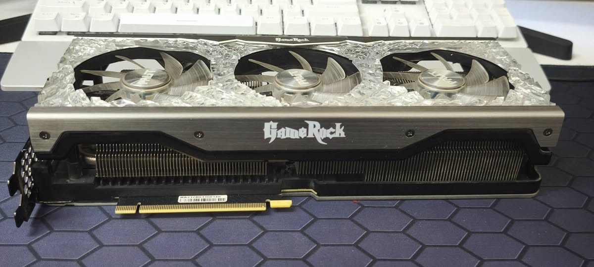 كارت شاشة 3070 كيم روك 8Gb الغني عن التعريف وحش ال2K ب450 عنواني بسماية رقمي ***********
يوجد توصيل لكل العراق
