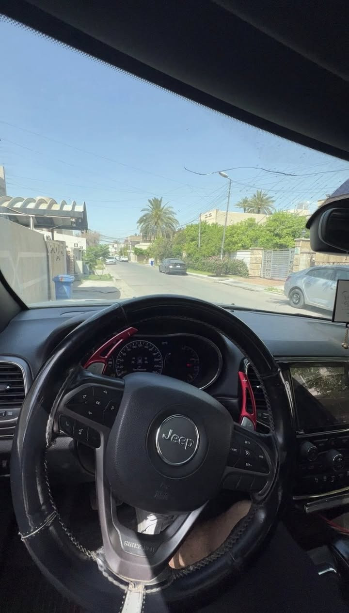 السلام عليكم. جيب للبيع مديل 2019 امريكي فل مواصفات / دخول عن بعد . جنطه كهرباء وبيه خير من الله مواصفات رقم بغداد مكان بغداد ضربه خفيفه موضح بل صور السياره نضيفه لاستفسار*********** السعر خاص
