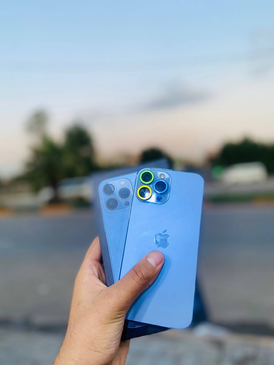 ايفون 13 برو ماكس جهاز لونة بحري مبدل شاشة وبطارية فيس ايدي شغال بطارية كلة شغال  جهاز ويا كارتونتة   نضيف مال بيت  وبي فطر قليل نطك بدرج بضهر يم مكان الفلاش و الفلاش  ميشتغل والباقي كلة شغال سمكارت كامرات كلهن شغلات ذاكرة 256  سعرة 435 قفل. رجاء ميعجبك اعبر المنشور مكاني ببغداد حي اور رقمي *********** شراي يراسلني واتساب
