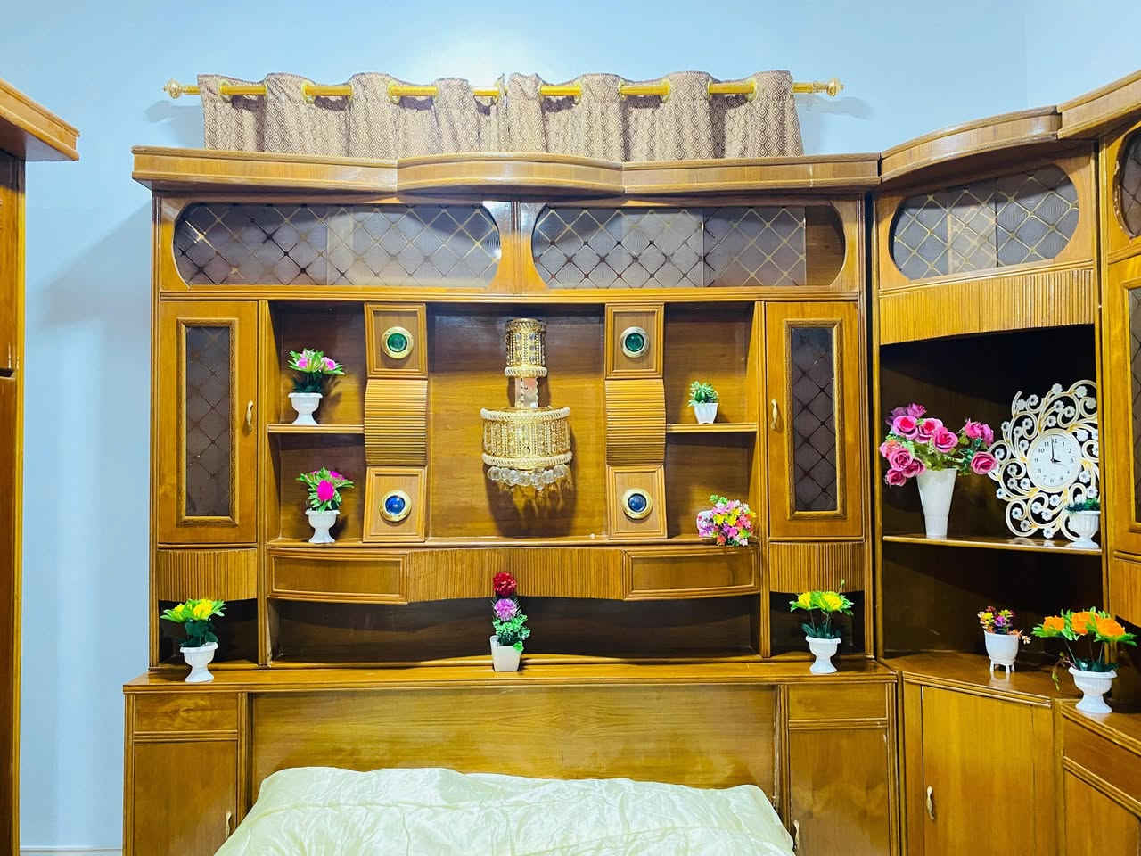 غرفه نوم عراقيه حطاطه صاج درجة اولى نضافه فول اربعينيه استخدام قليل السعر ٩٥٠ وبي مجال العنوان الرمانه البعبيد الاتصال ***********ويوجد خدمه توصيل للبيت شد ونقل
