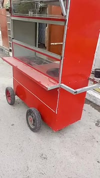 للبيع عربانه تفصال بغداد الشرطه الخامسه قرب اسواق الاميره.  0771257667...