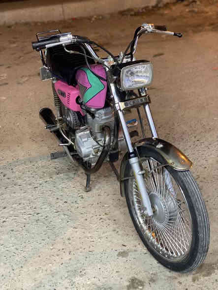 السلام عليكم ارشا رقم وسنويه نضافه فول مديل 16 تعمير جديد من غير المحرك 21 تحويل گبل  لعنوان بصره كرمه علي السعر 1750. الرقم ***********
