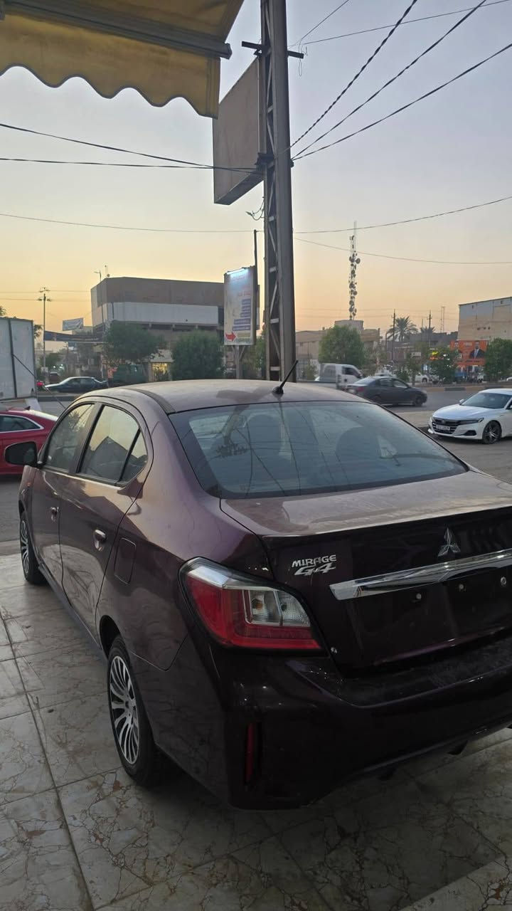 متسوبيشي ميراج ٢٠٢٤
ضرر مثل ماموضح بالصور 
بدون رقم تترقم بغداد او اي محافظة 
السعر 92 ورقه وبيهه مجال للشراي 
للأستفسار التواصل على الرقم 
***********
