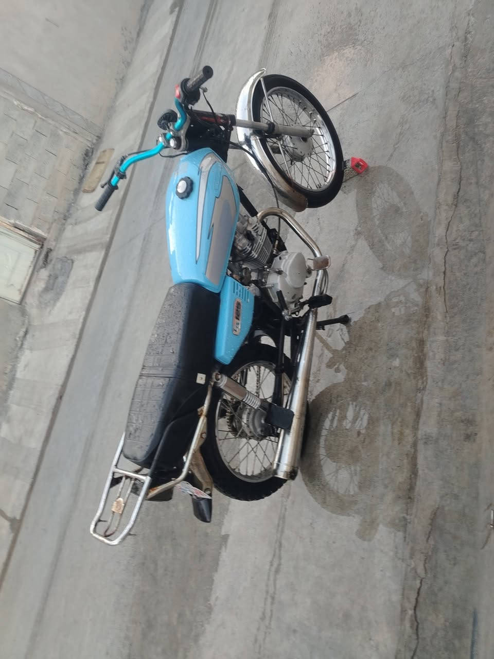 دراجه نامه 3احرف دراجه نضافه فول وياله بل شرط محرك شرط اخرس مناقصها اي شي موديل 2017 نضافه كدام العين سعرها 250الف وبيها مجال للشراي


**إذا كنت صاحب هذا الإعلان وتريد حذفه لأي سبب، رجاءا أرسل رسالة إلى الدعم الفني**