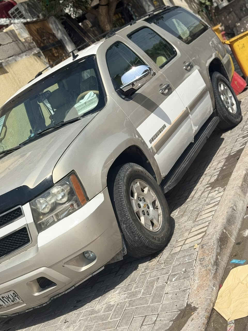 تاهو لبيع أو مراوس رقم بغداد 2008 
بعدها مامحوله  راعيها الشرعي بلبصره 
كير محرك  مكفول  
بيها اخياسات بلابواب ويرادلها تلحيضات بسيطه السياره جاهزه  
والسعر  115بيها مجال للشراي وراعيها يحول ثاني يوم اذا تريده موجود العنوان البصره ***********
