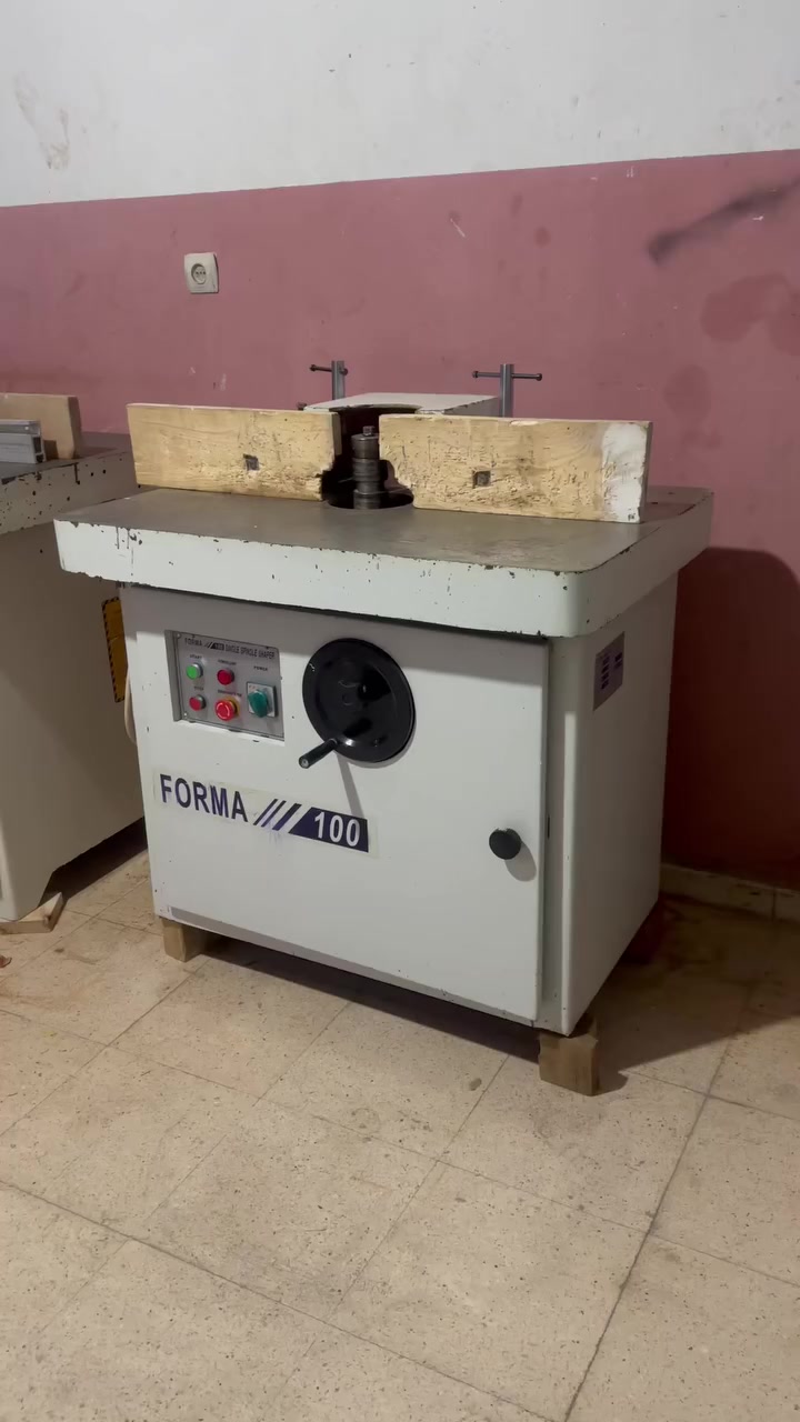 0773511863


**إذا كنت صاحب هذا الإعلان وتريد حذفه لأي سبب، رجاءا أرسل رسالة إلى الدعم الفني**